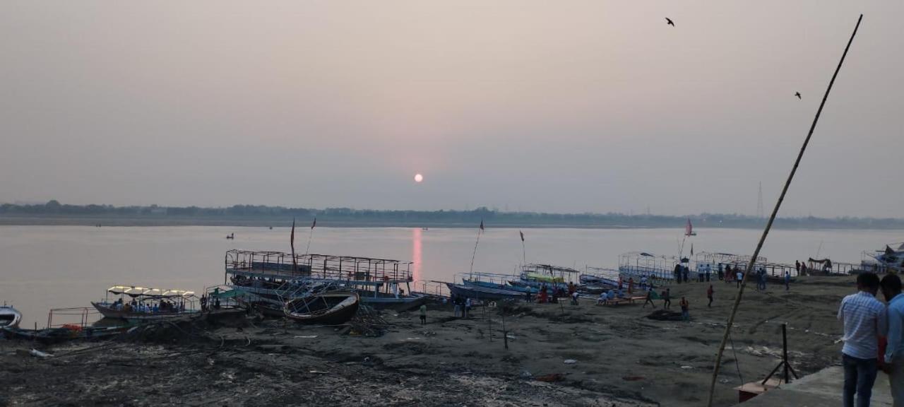 Krishna P. Guest House Varanasi Eksteriør bilde